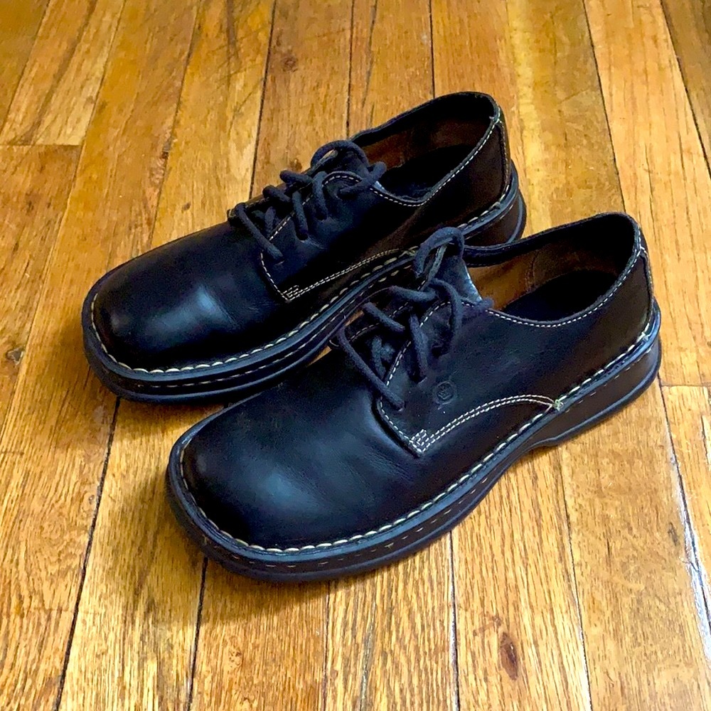 Born Women’s Black Leather Oxford Loafers SZ 7/38